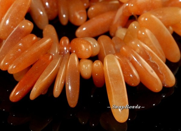 Orange Aventurine Gemstones Stick Pebble Chip 23x8mm Loose Beads 7.5 Inch Half Strand (90108514-106) Orange Aventurine Gemstones Stick Pebble Chip 23x8mm Loose Beads 7.5 Inch Half Strand (90108514-106)