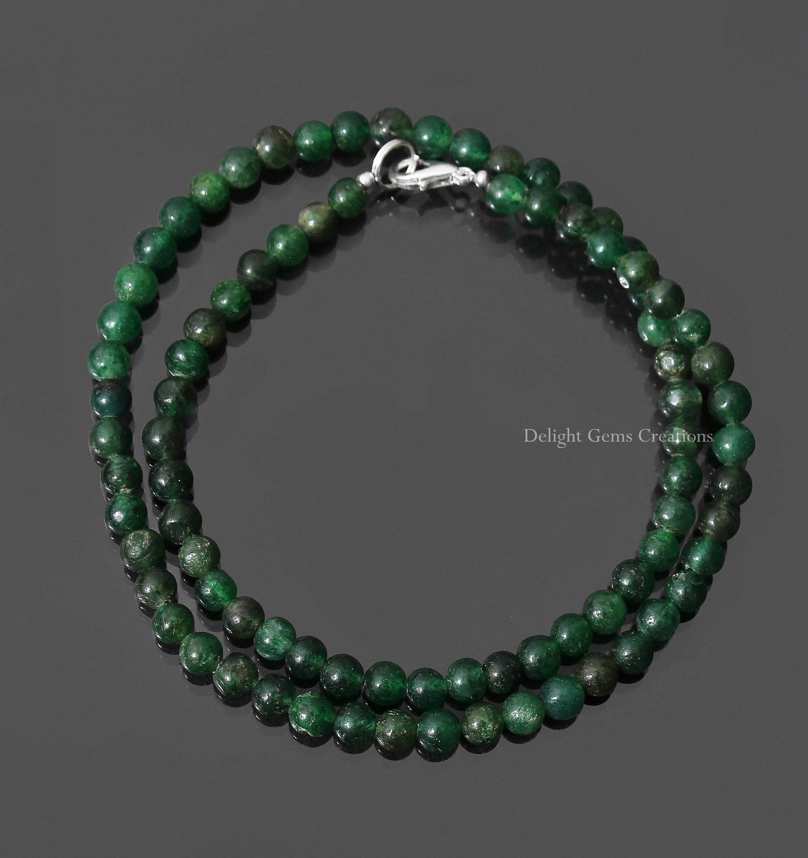 Green Aventurine Beaded Necklace, 5.5mm Smooth Round Beads, Women's Necklace