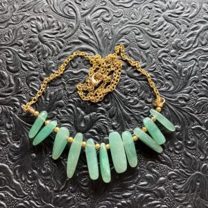 Green Aventurine Stone And Gold Chain Necklace