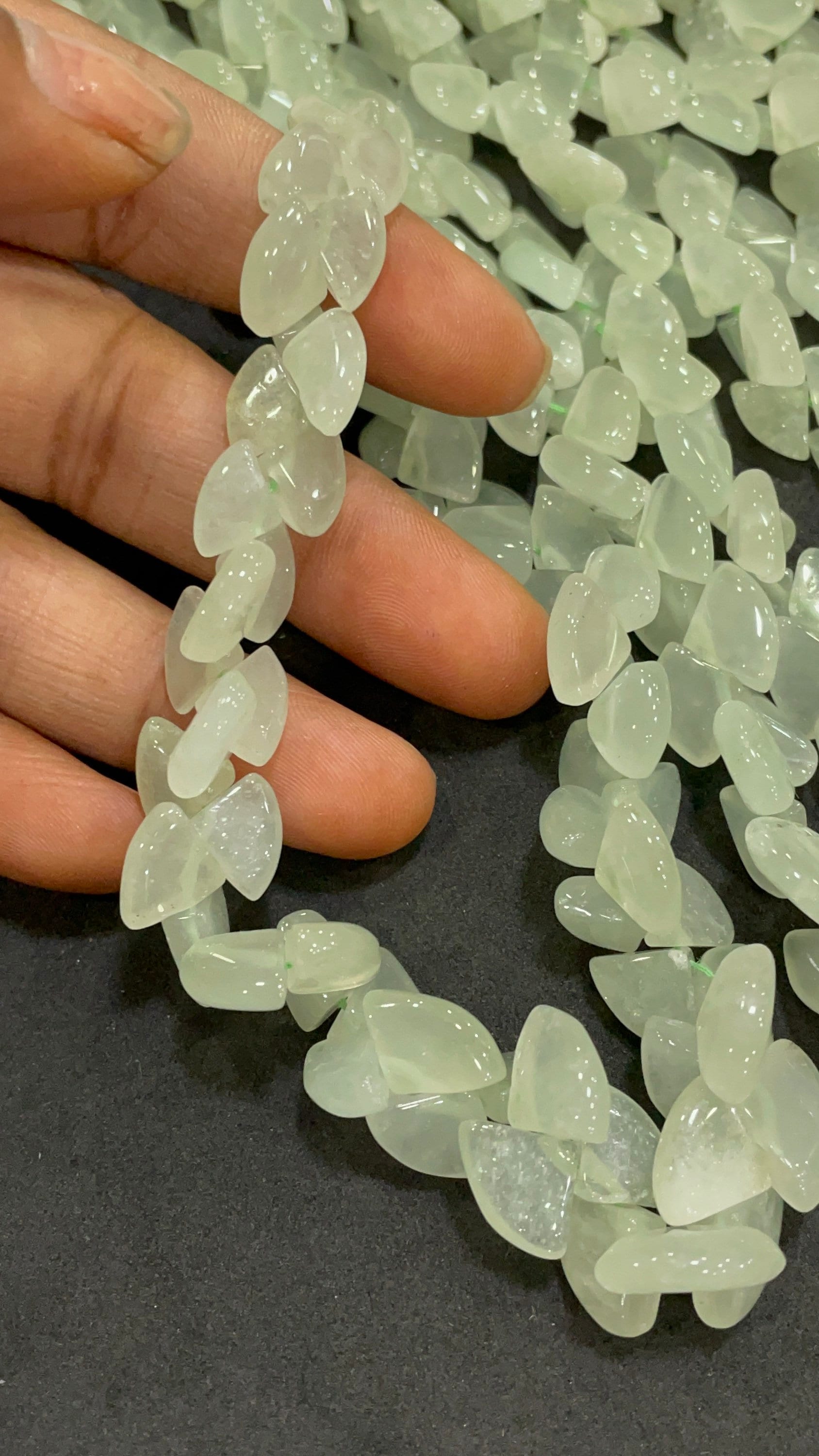Beautiful Grapes Aventurine Fan Shaped Smooth Beads Strand "18" Inches 7/10-9/13 Mm Approx High Quality Beads Grapes Aventurine