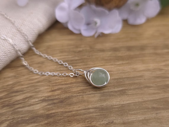 Green Aventurine Minimalist Dainty Sterling Silver Wire Wrapped Pendant