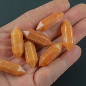 1 Pc NATURAL Aventurine Double Point---Perfect for Decoration!--- Average size 30mm 1 Pc NATURAL Aventurine Double Point---Perfect for Decoration!--- Average size 30mm