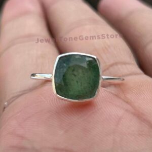Green Aventurine Cushion Cut Ring: 925 Sterling Silver Gemstone Green Aventurine Cushion Cut Ring: 925 Sterling Silver Gemstone
