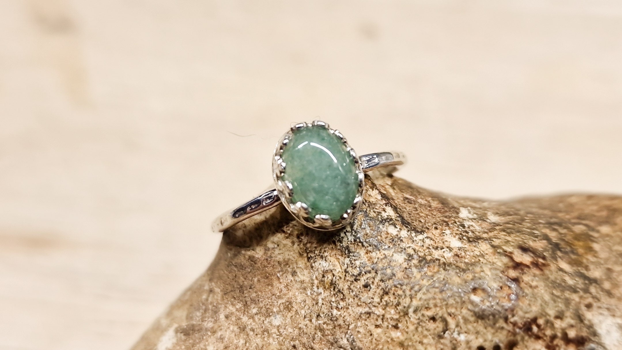 Minimalist Green Aventurine Adjustable Ring. Crystal Reiki Jewelry Uk. Gemstone 925 Sterling Silver Rings For Women. 8x6mm Stone.
