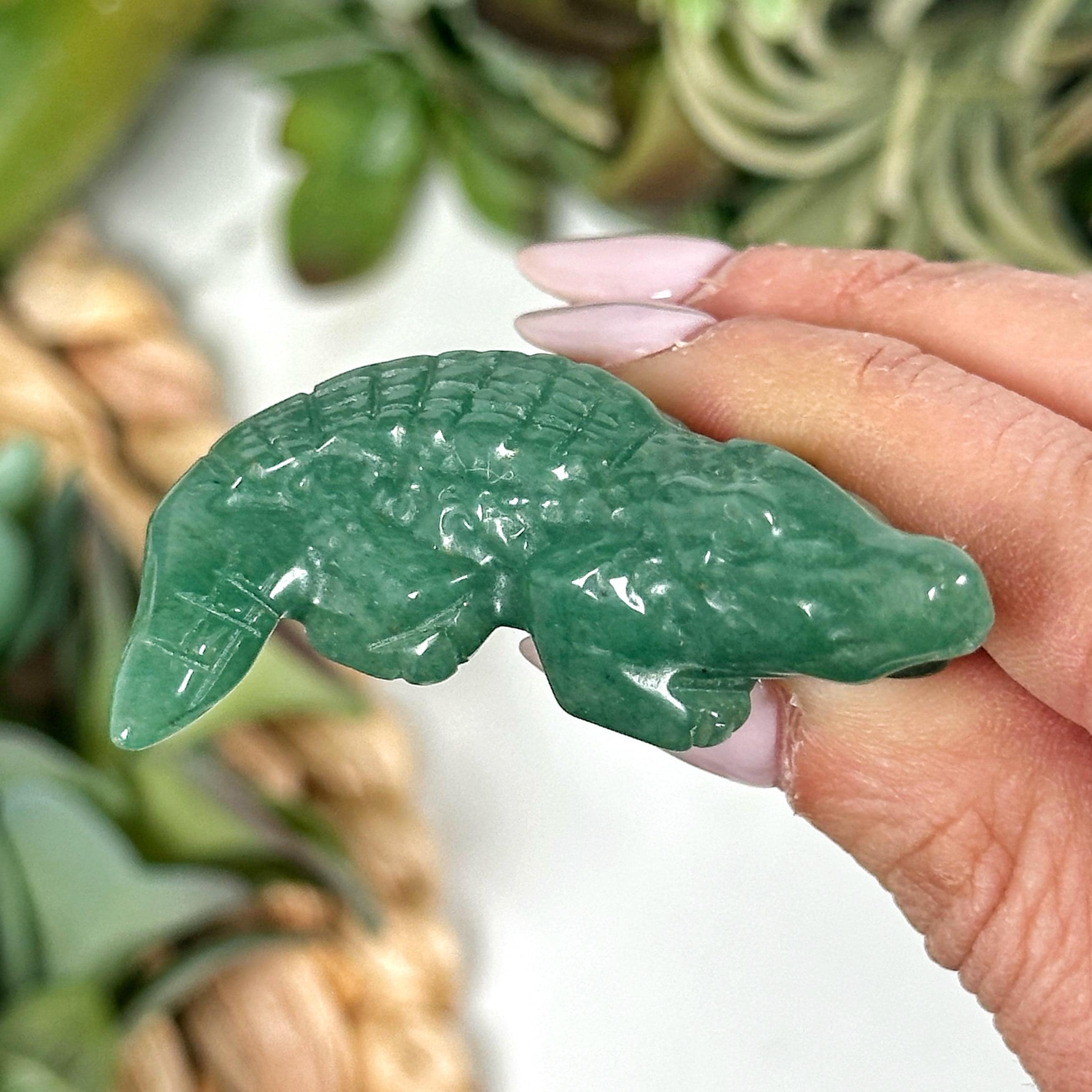 Green Aventurine Alligator | 33g | - No. 967 (polished Green Crystal Carving, Heart Chakra, Compassion)