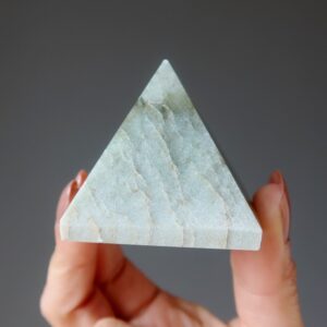 Green Aventurine Pyramid Prosperous Light