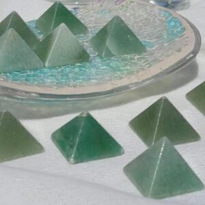 Green Aventurine, Green Aventurine Pyramid, Qty. 1, Mini