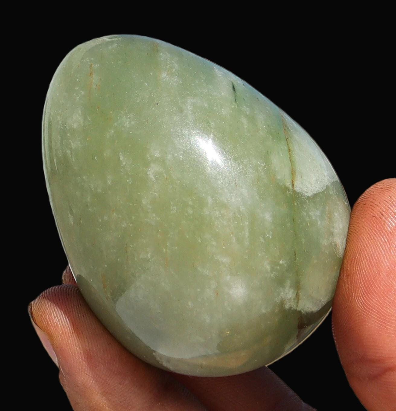 Polished Green Aventurine Crystal Egg, Handcrafted Gemstone Home Decor, 60mm Nature-inspired Meditation Stone