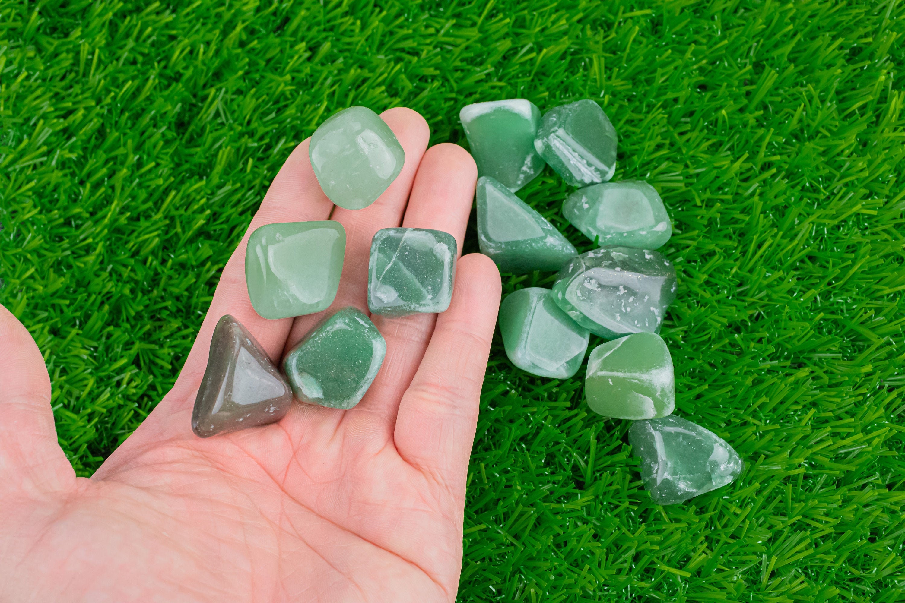 1 Pc Natural Green Aventurine Medium Large Tumbled Stone- 0.8-1.5 Inch