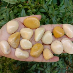 Yellow Aventurine Tumbled Stones 20-40mm (1 Inch To 1.5 Inches) Yellow Aventurine Tumbled Stones 20-40mm (1 Inch To 1.5 Inches)