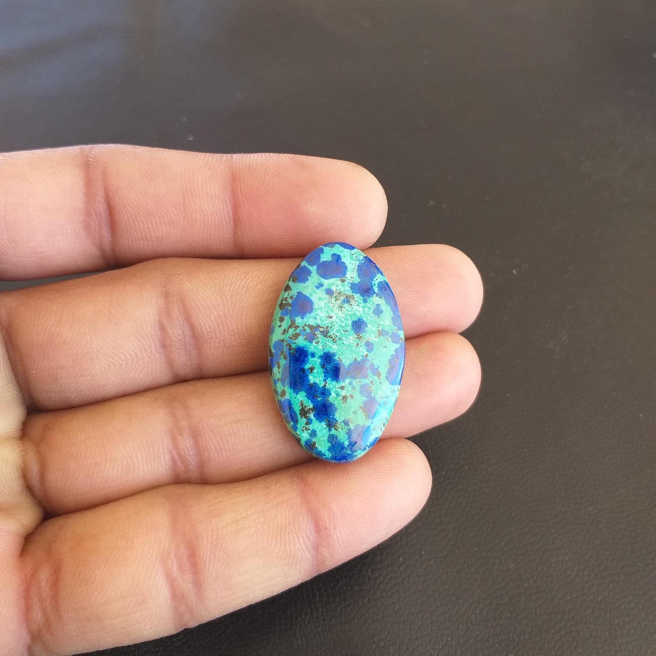 Azurite Malachite Cabochon: Oval Gemstone, 32.5 Carat (33x20x6 Mm