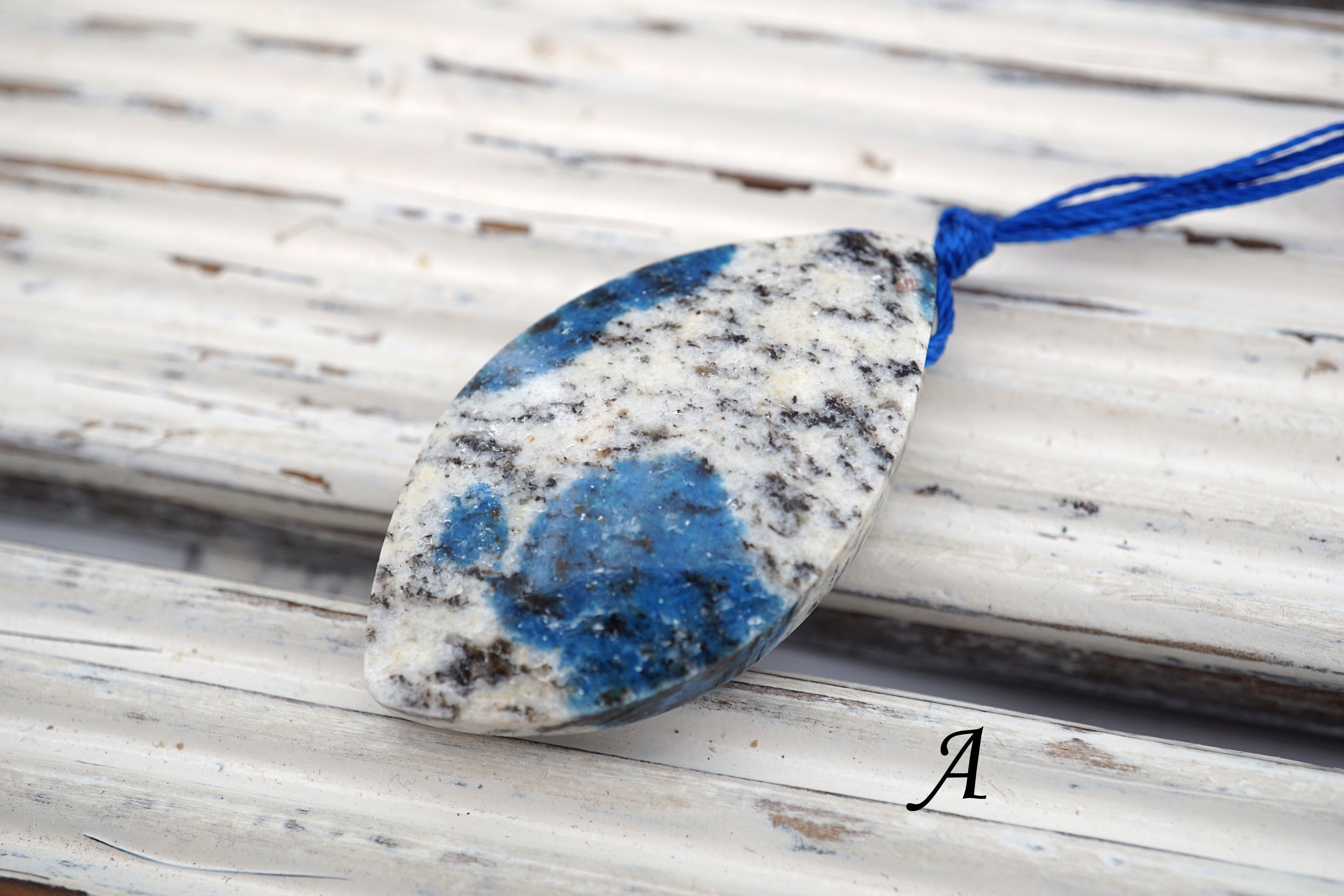 K2 Blue Freeform Azurite Gemstone Pendant, Northern Pakistan (etp00250)