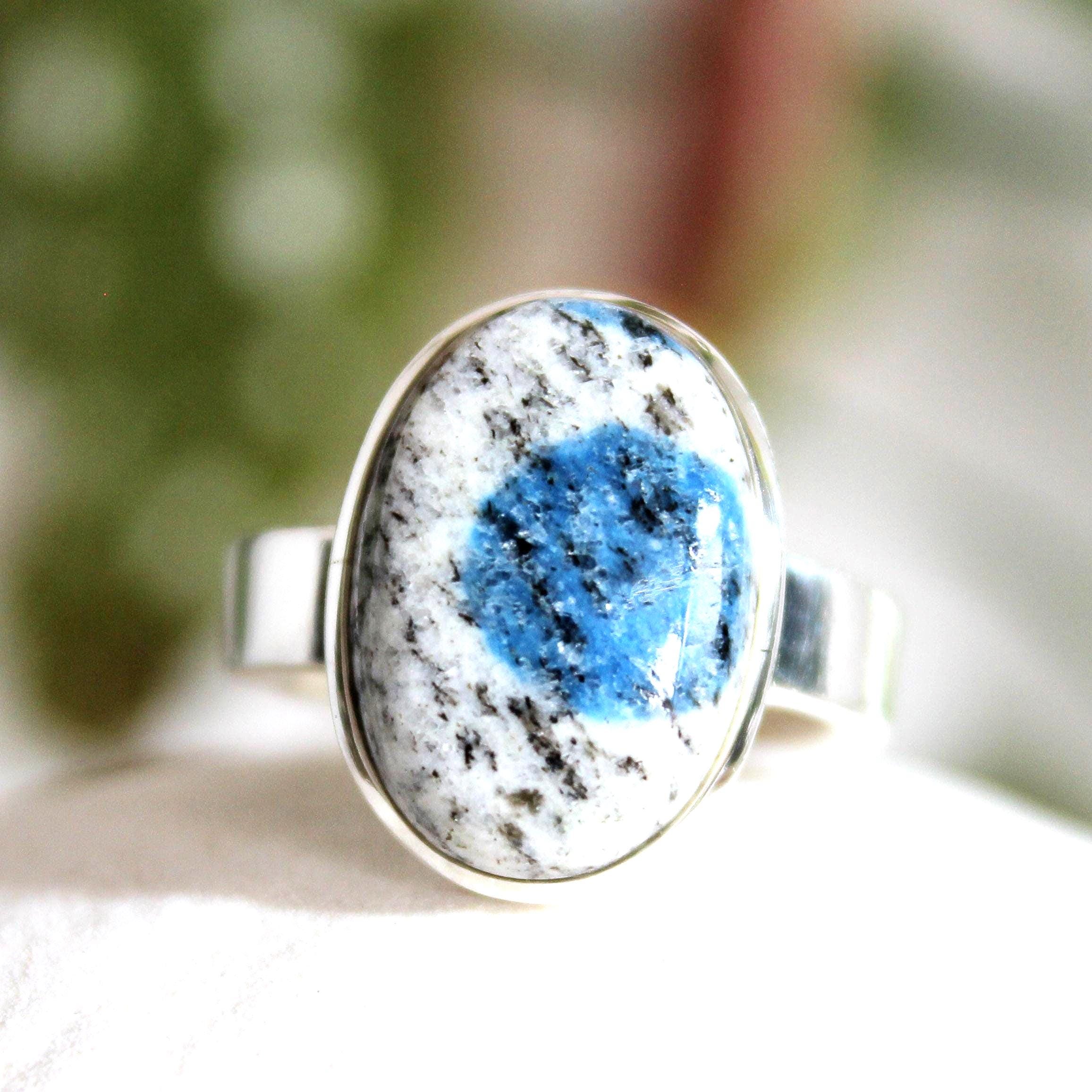 K2 Raindrop Azurite Ring: Oval Cabochon, 925 Sterling Silver, Size 6