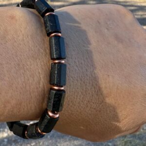 Genuine Raw Black Tourmaline Raw Copper Stretch Delicate Protection Bracelet Genuine Raw Black Tourmaline Raw Copper Stretch Delicate Protection Bracelet