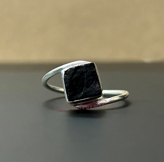Handmade Raw Black Tourmaline Ring: 925 Sterling Silver