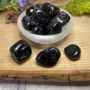 Black Tourmaline Tumble Stone 15-35mm