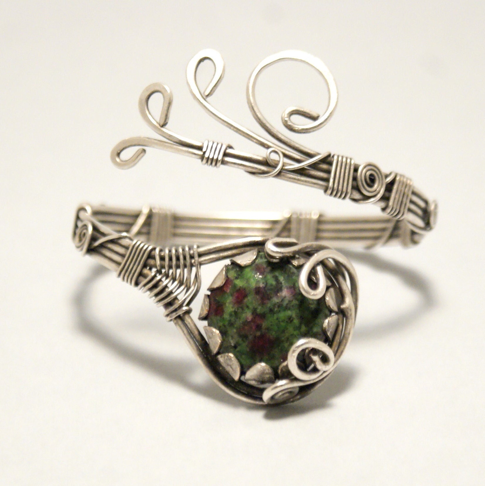 Dragon Bloodstone Bracelet, Gemstone Cuff Bracelet For Women, Green Stone Cuff Bracelet Dragon Bloodstone Bracelet, Gemstone Cuff Bracelet For Women, Green Stone Cuff Bracelet