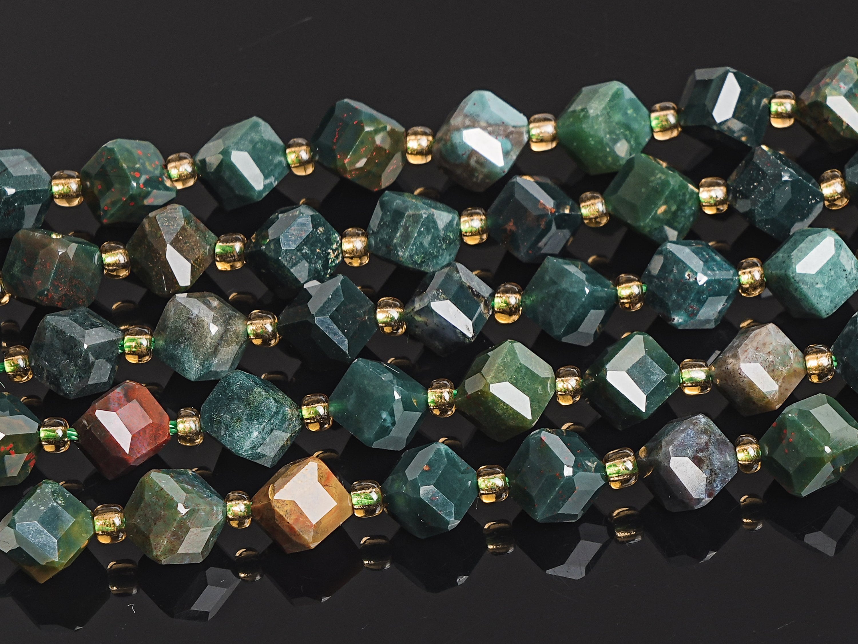 8mm Dark Green Blood Stone Beads Grade Aaa Genuine Natural Gemstone Faceted Cube Loose Beads 15"/7.5" Bulk Lot Options (126586)