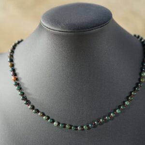 Bloodstone Choker • Emotional Intelligence • Help With Anger • Diffuse Anger • Temper • Coping Mechanism • 4mm • Bloodstone Necklace • 4868 Bloodstone Choker • Emotional Intelligence • Help With Anger • Diffuse Anger • Temper • Coping Mechanism • 4mm • Bloodstone Necklace • 4868