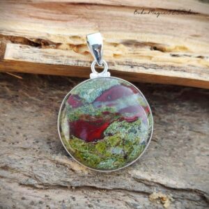 Handmade Dragan Bloodstone 925 Sterling Silver Round Pendant Handmade Dragan Bloodstone 925 Sterling Silver Round Pendant