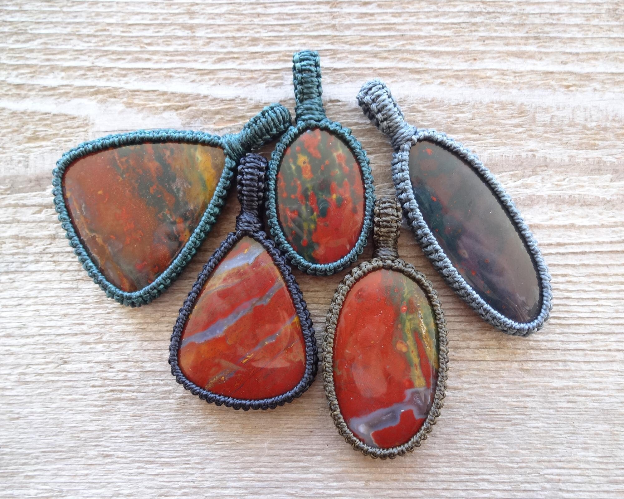 Bloodstone Heliotrope Pendant Necklace, Gemstone Pendants, Green Red Macrame Pendant, Healing Protective Stones