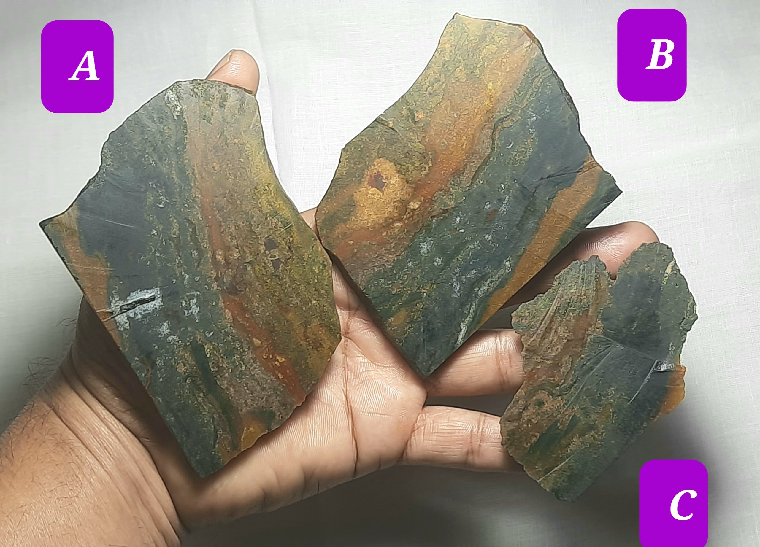 Natural Blood Stone Slice Rough,lapidary Stone Blood Stone Slabs,blood Stone Rough,green Blood Stone Raw Material,blood Stone Specimens