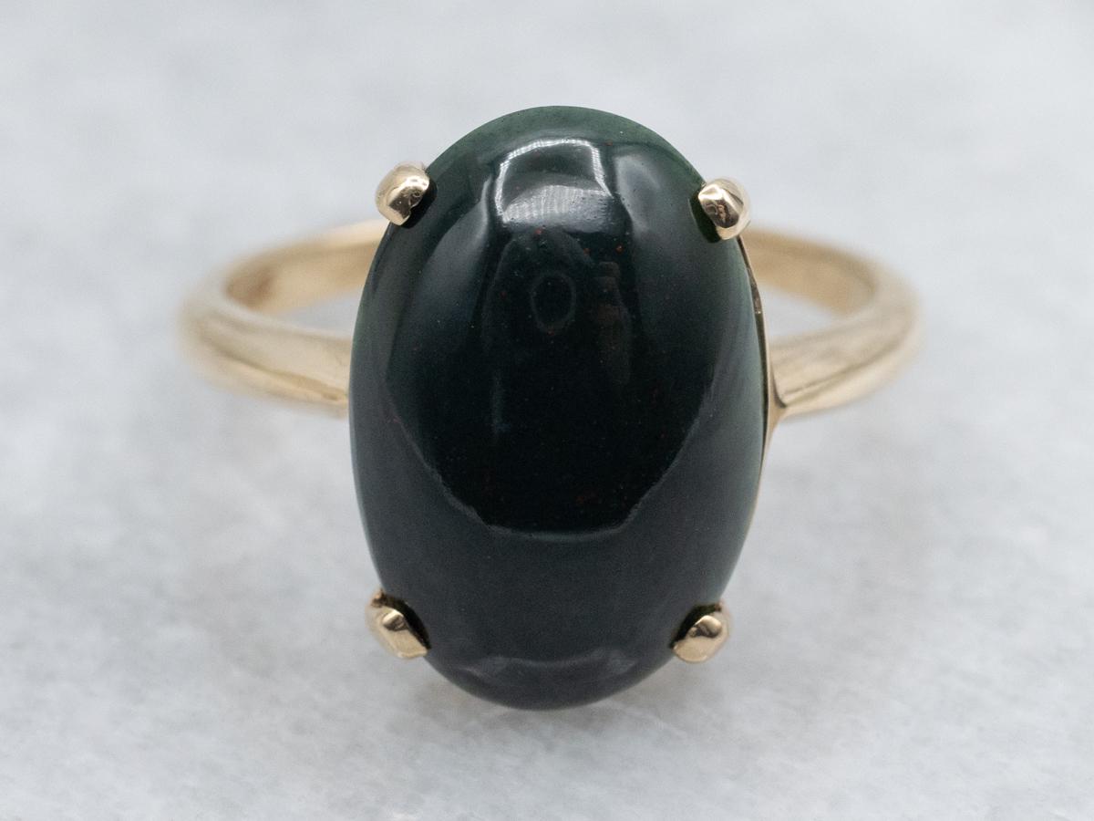 Dark Green Oval Cut Bloodstone Solitaire Ring Dark Green Oval Cut Bloodstone Solitaire Ring