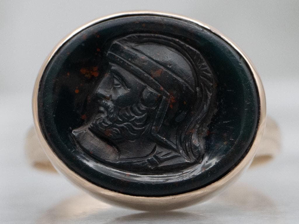 East-to-west Set Bloodstone Cameo Rose Gold Ring