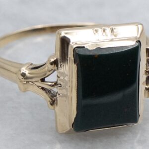 Bloodstone Solitaire Vintage Yellow Gold Ring Bloodstone Solitaire Vintage Yellow Gold Ring