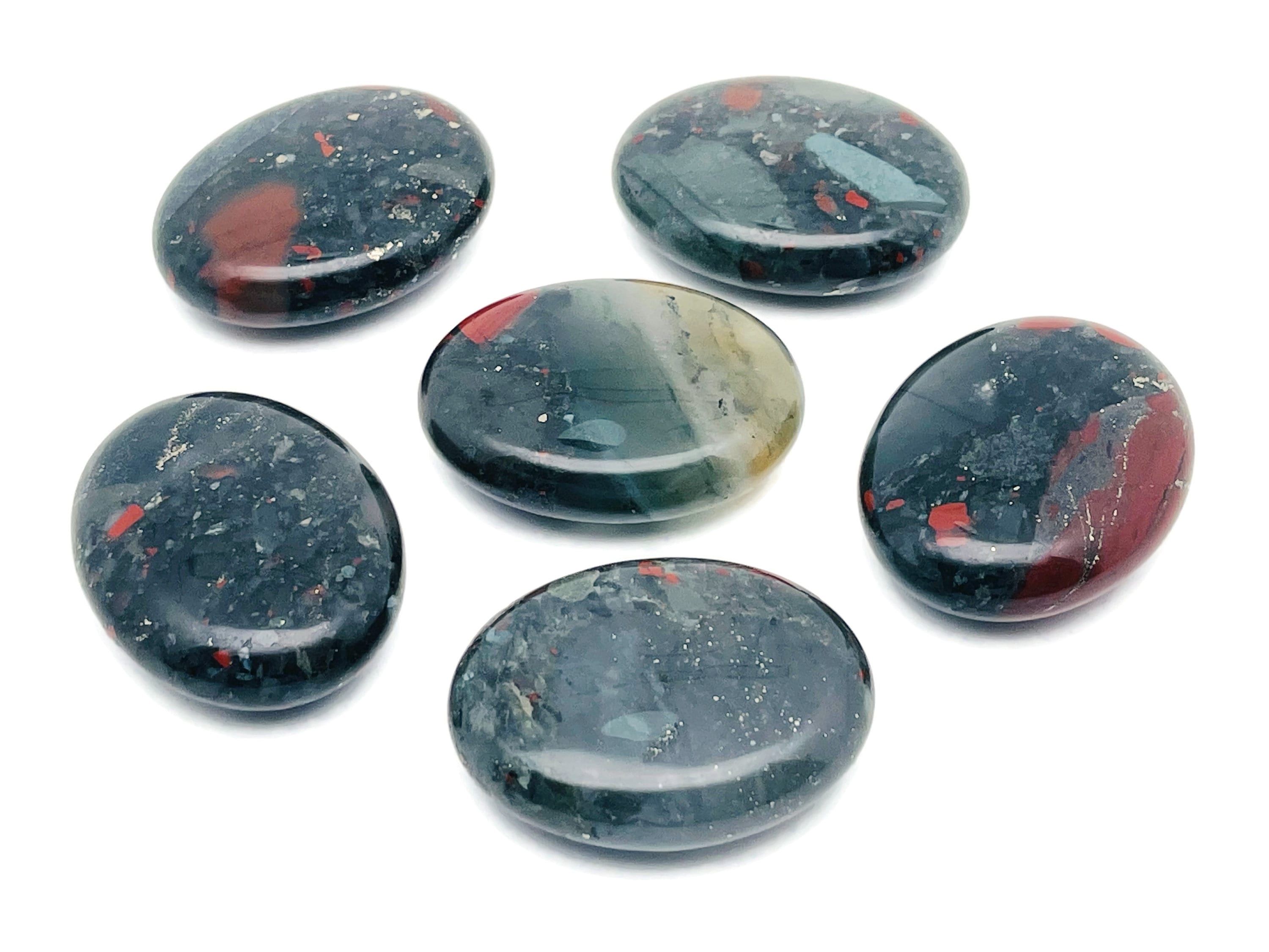 African Bloodstone Palm Stone – Oval African Bloodstone Stone –natural Gemstone – Worry Stone - 45x35mm - Pa1039