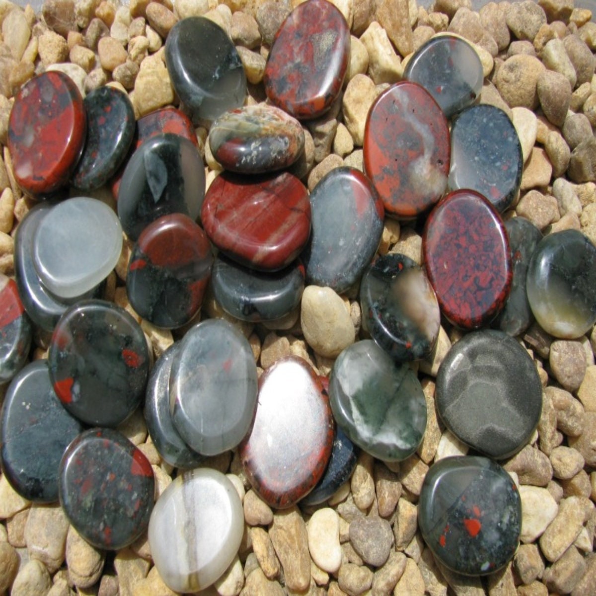 Bloodstone Coins - Smooth Bloodstone - Bloodstone Crystal - Smooth Stones - Healing Stone - Cleansing Stone - Balancing Stone - Chakra Stone