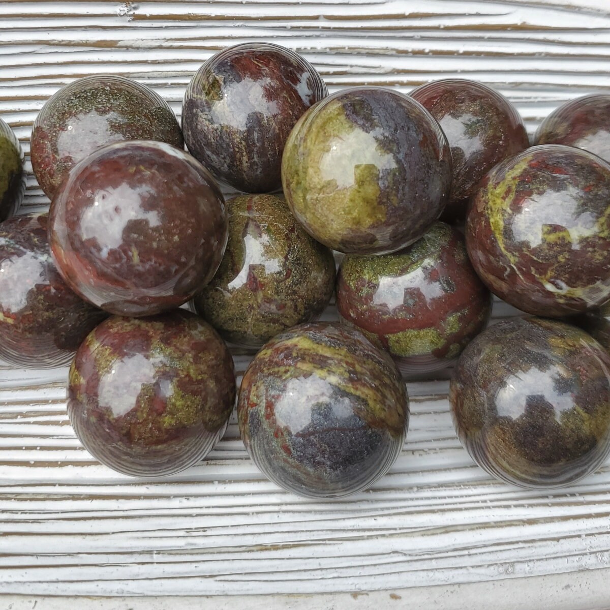 Dragon Bloodstone Sphere, Jasper Crystal Sphere, Dragon Jasper Healing Stone, Reiki Energy Crystal Ball-calming Gemstone Sphere-energy Stone