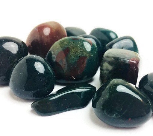 Tumbled Bloodstone Crystal: Polished Green Heliotrope Jasper (20-30mm)