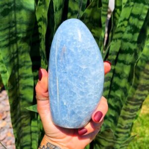 Blue Calcite crystal free form for calming nerves, worries, and anxieties - blue crystal - healing crystal Blue Calcite crystal free form for calming nerves, worries, and anxieties - blue crystal - healing crystal