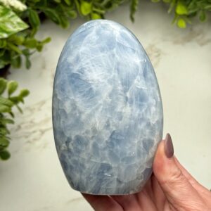 Blue Calcite Freeform | 686g | - #6 (polished Blue Crystal Chunk, Healing Stone, Throat Chakra, Calming) Blue Calcite Freeform | 686g | - #6 (polished Blue Crystal Chunk, Healing Stone, Throat Chakra, Calming)