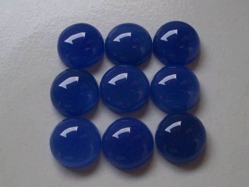 12mm Deep Blue Chalcedony Cabochon: Aaa Gemstone