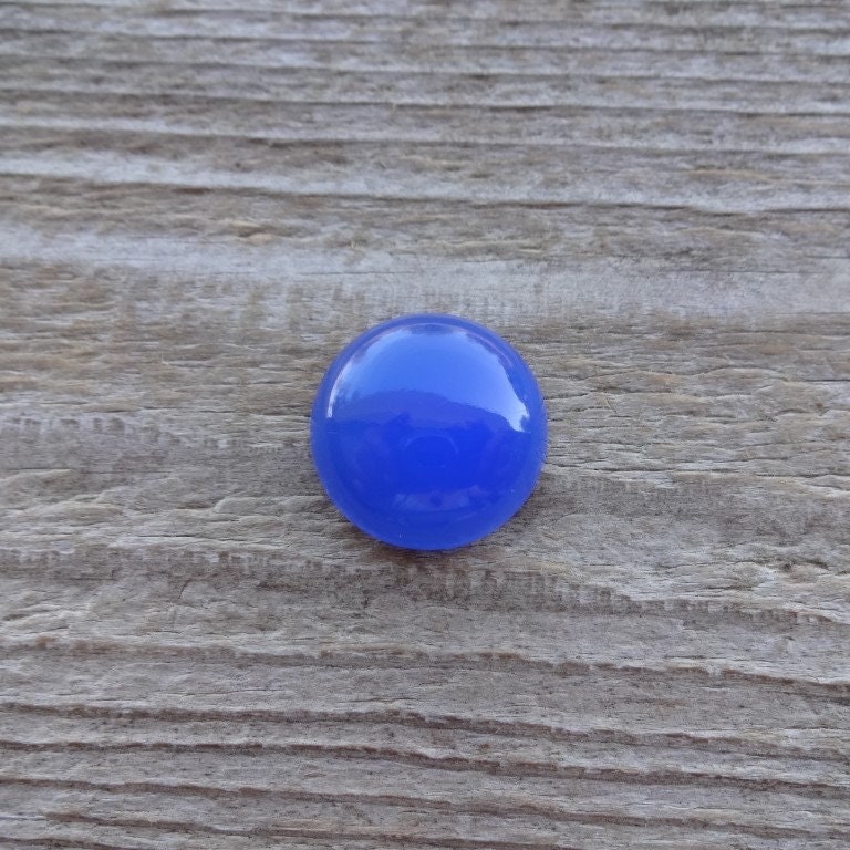 Blue Chalcedony Cabochon 20x5mm, Ring Size Cabochon, Blue Round Cabochon, Natural Stone Cabochon Blue Chalcedony Cabochon 20x5mm, Ring Size Cabochon, Blue Round Cabochon, Natural Stone Cabochon