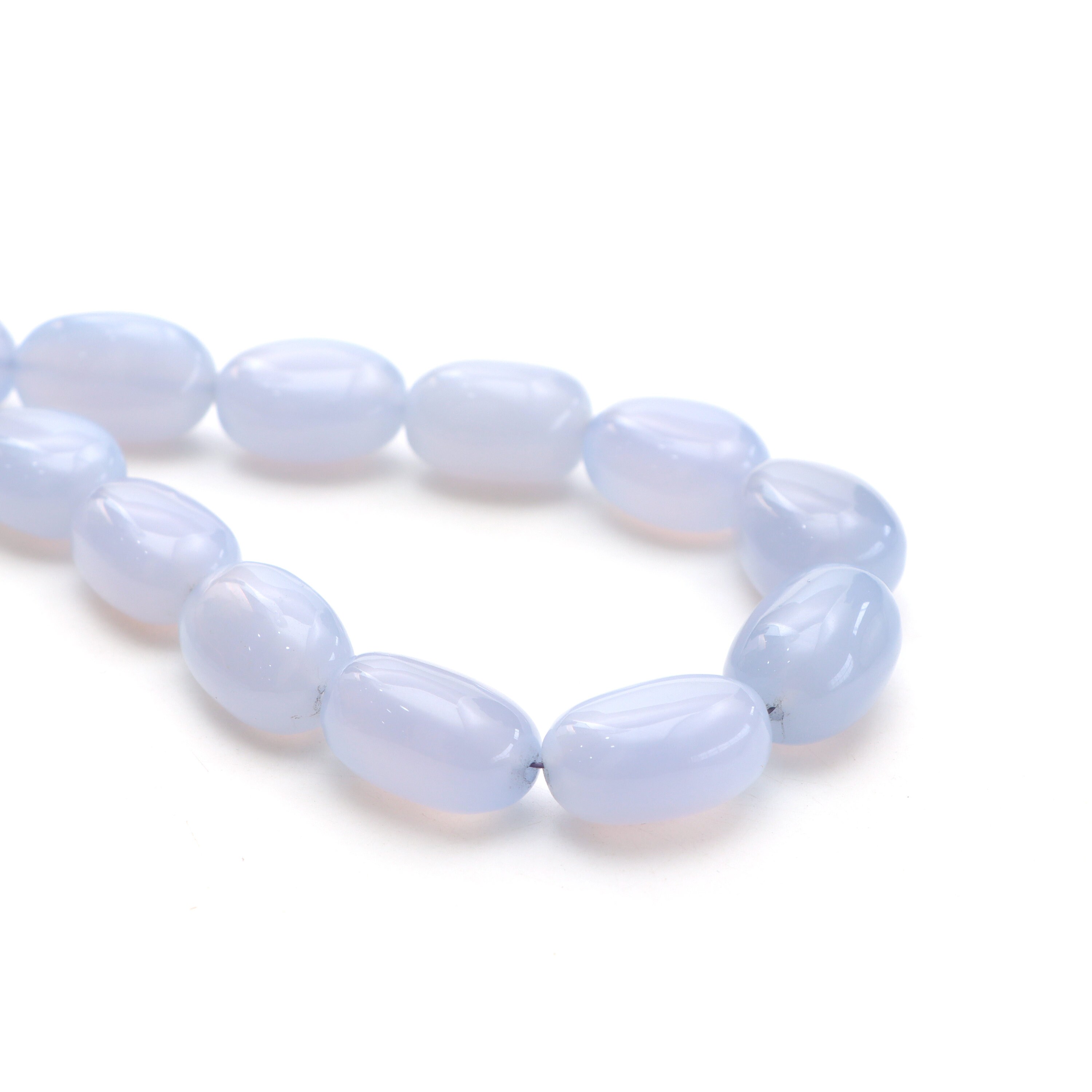 Blue Chalcedony Smooth Tumble Beads, 10x13 Mm To 16x23 Mm, Plain Chalcedony Beads, Tumble Shape Beads, 19 Inches Strand, Price Per Strand Blue Chalcedony Smooth Tumble Beads, 10x13 Mm To 16x23 Mm, Plain Chalcedony Beads, Tumble Shape Beads, 19 Inches Strand, Price Per Strand
