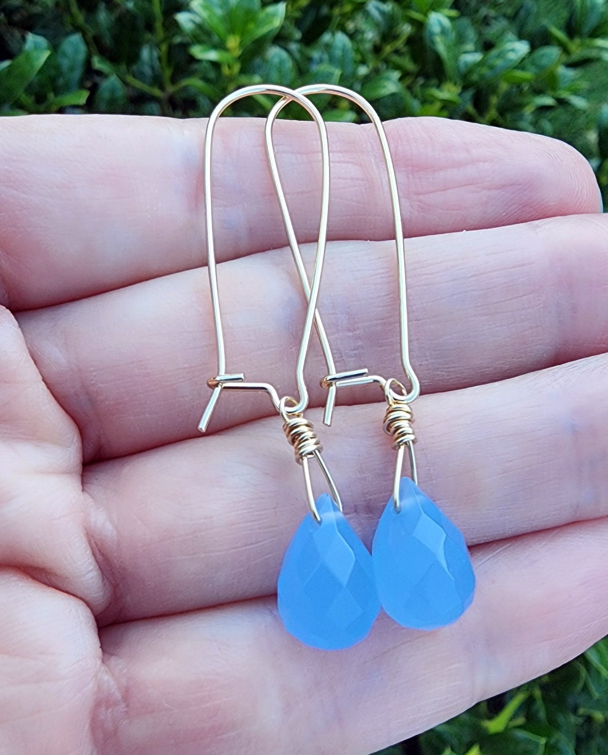 Blue Chalcedony Gemstone Earrings Gold, Small Blue Teardrop Gemstone Dangle Earrings, Periwinkle Blue, Cornflower Blue, Kidney Wire Earrings