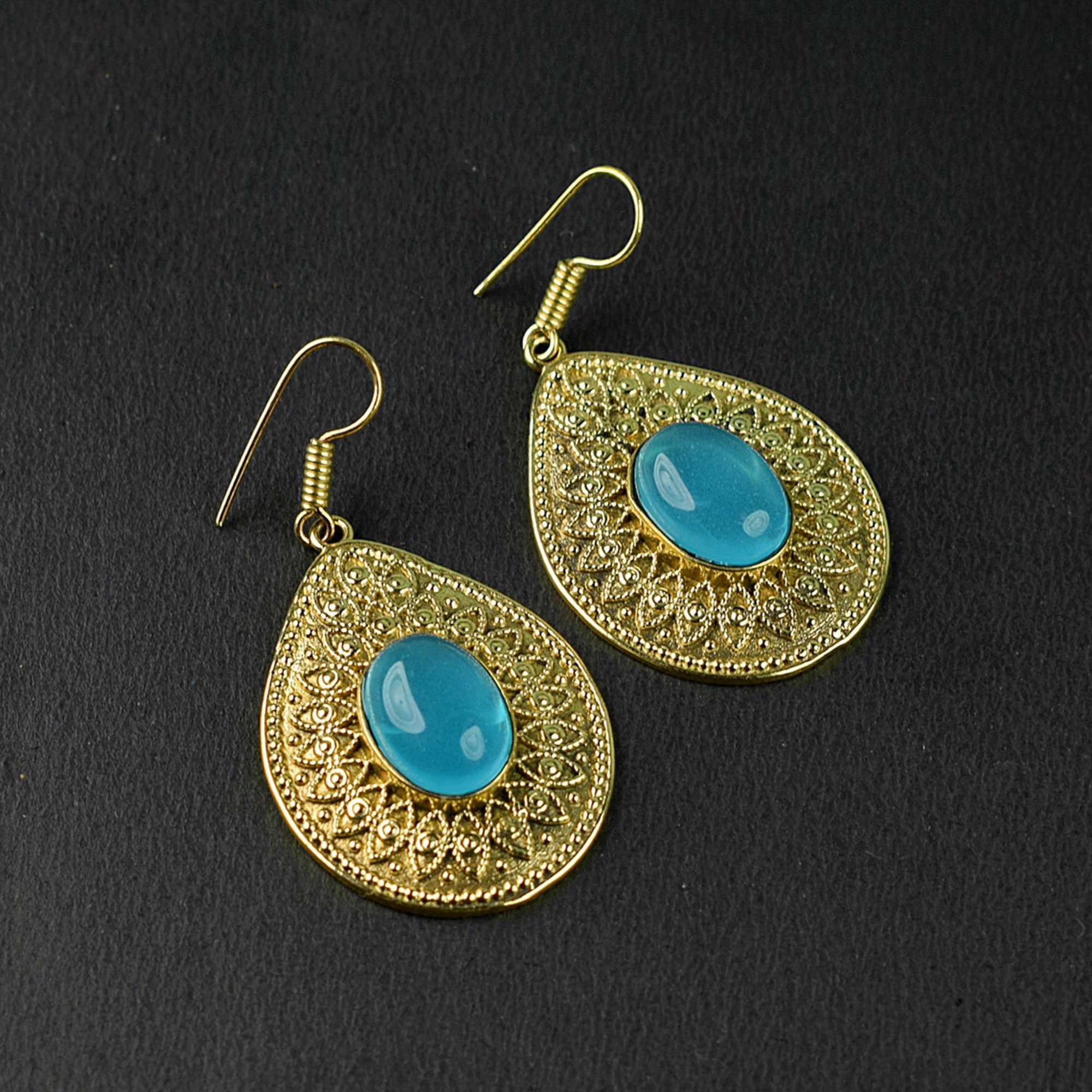 Blue Chalcedony Dangle Drop Earrings, Gold Polish Brass, Wedding Jewelry Blue Chalcedony Dangle Drop Earrings, Gold Polish Brass, Wedding Jewelry