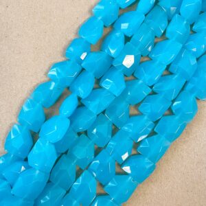 Blue Chalcedony 22x20x12mm Faceted Flat Shape gemstone beads--15.5" Blue Chalcedony 22x20x12mm Faceted Flat Shape gemstone beads--15.5"