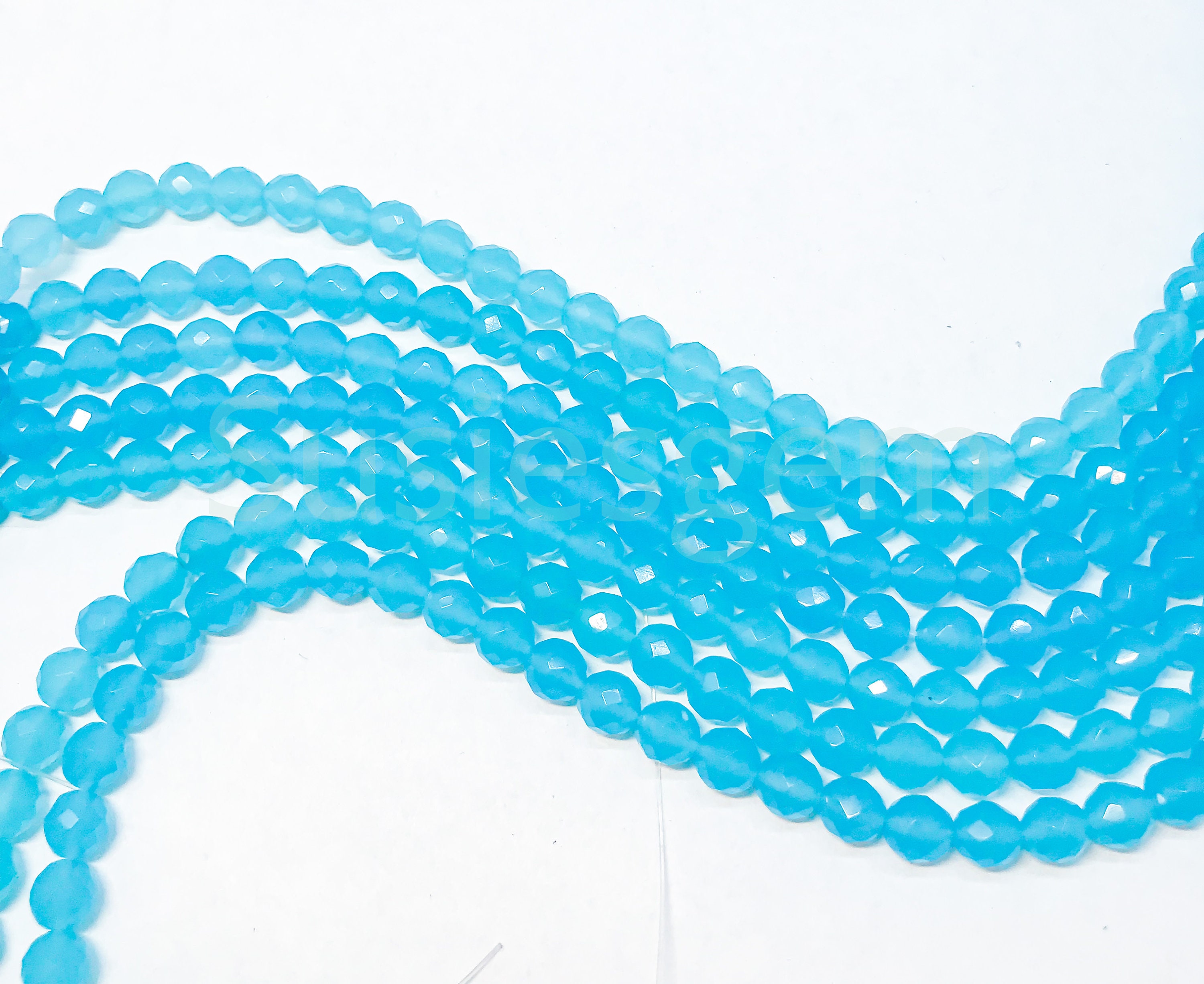 Sky Blue Quartz Faceted Round Beads 8mm. Blue Chalcedony Quartz Beads. 16'' Sky Blue Quartz Faceted Round Beads 8mm. Blue Chalcedony Quartz Beads. 16''