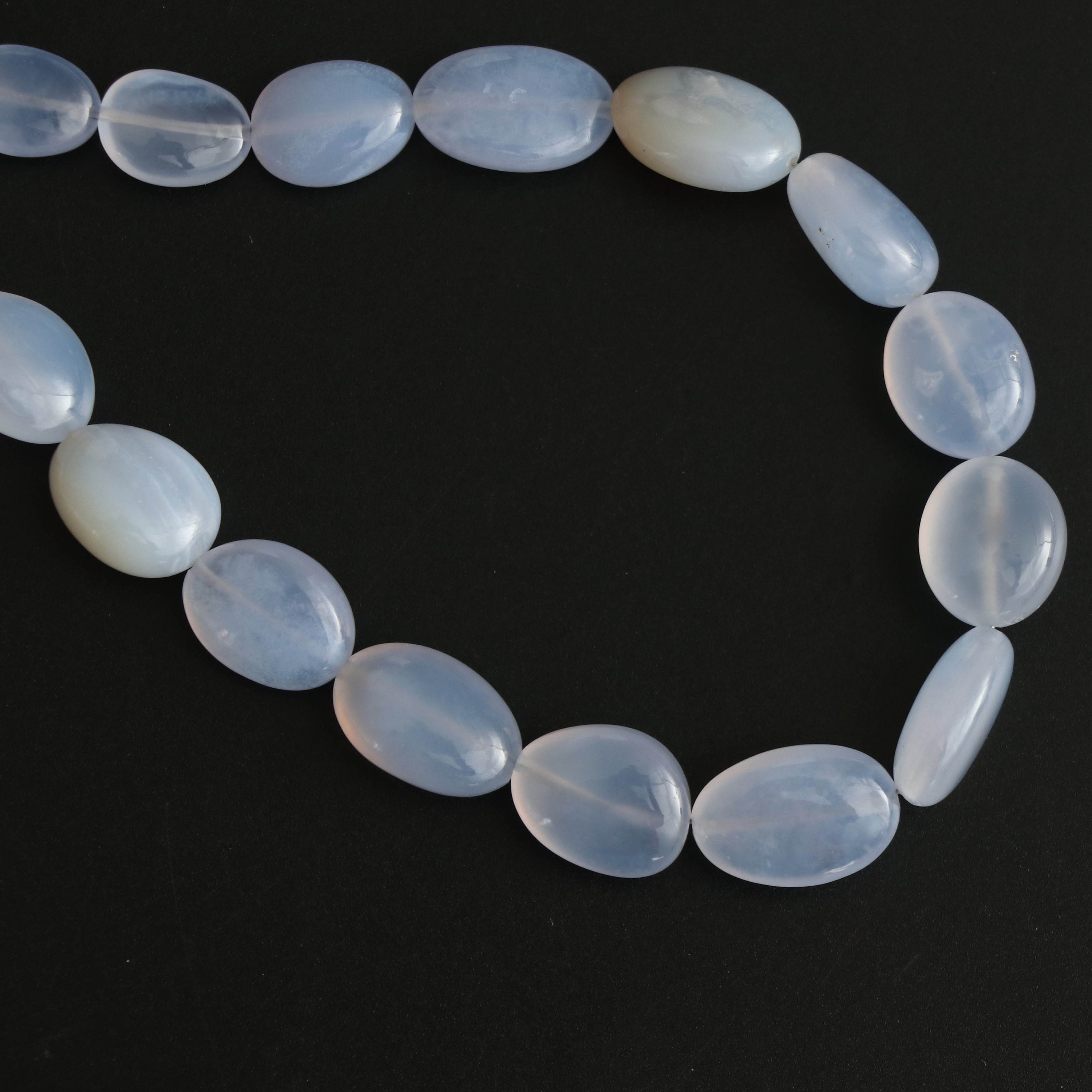 Blue Chalcedony Smooth Oval Beads - 7x10 Mm To 9x12.5 Mm - Blue Chalcedony - Gem Quality , 8 Inch/ 20 Cm Full Strand, Price Per Strand