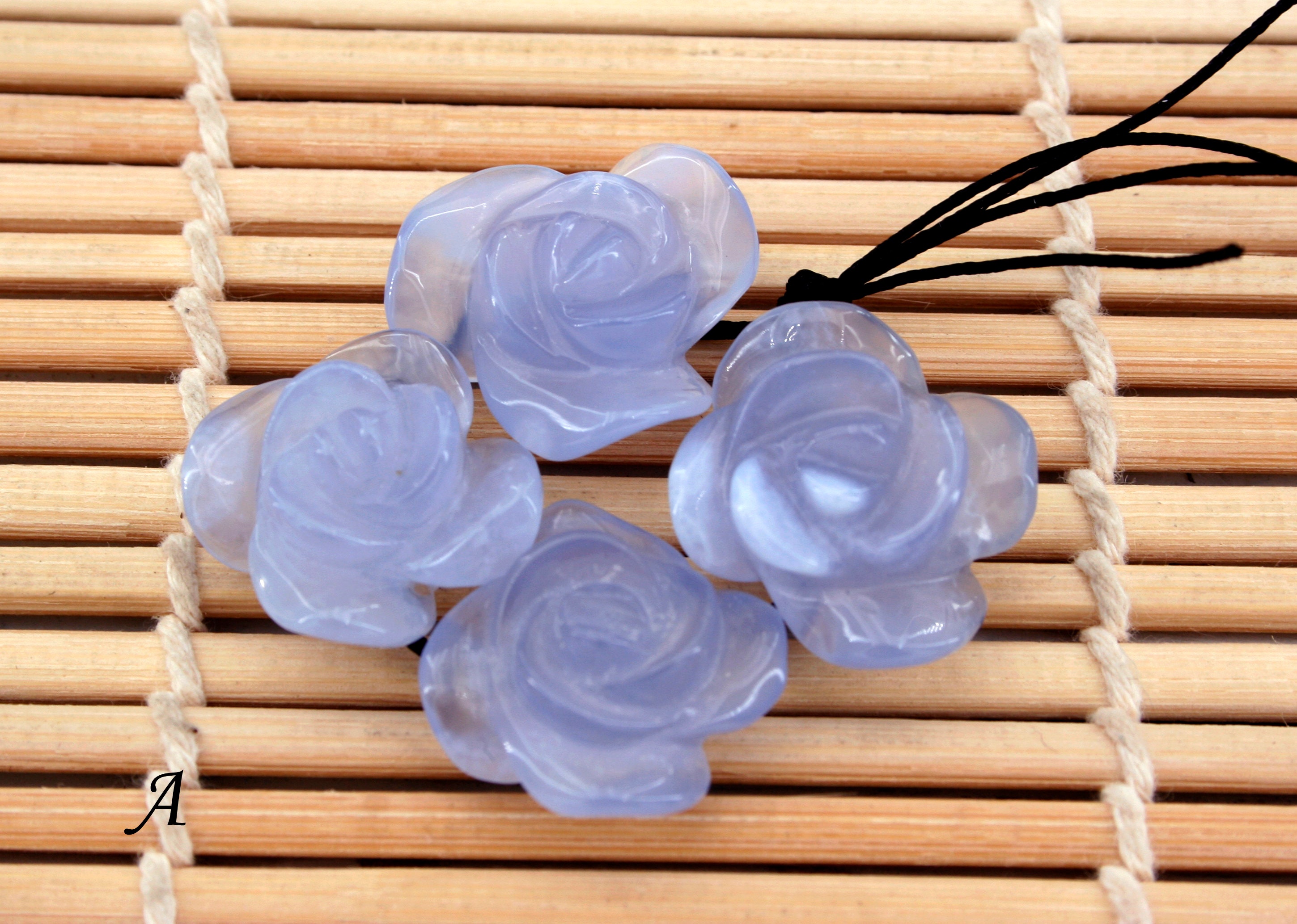 Blue Chalcedony Rose Pendants (etp00360)