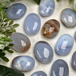 Blue Chalcedony Palmstone | S, L | - No. 117 (polished Crystal Pocket Stone Palm, Throat Chakra, Peace)