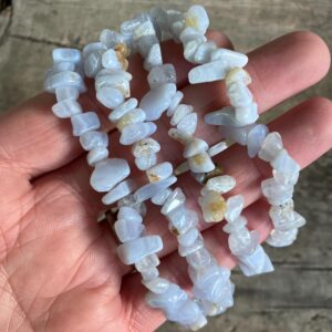 Natural Chalcedony Blue Lace Agate Chips Gemstone Beaded Jewelry Crystal Bracelet Natural Chalcedony Blue Lace Agate Chips Gemstone Beaded Jewelry Crystal Bracelet