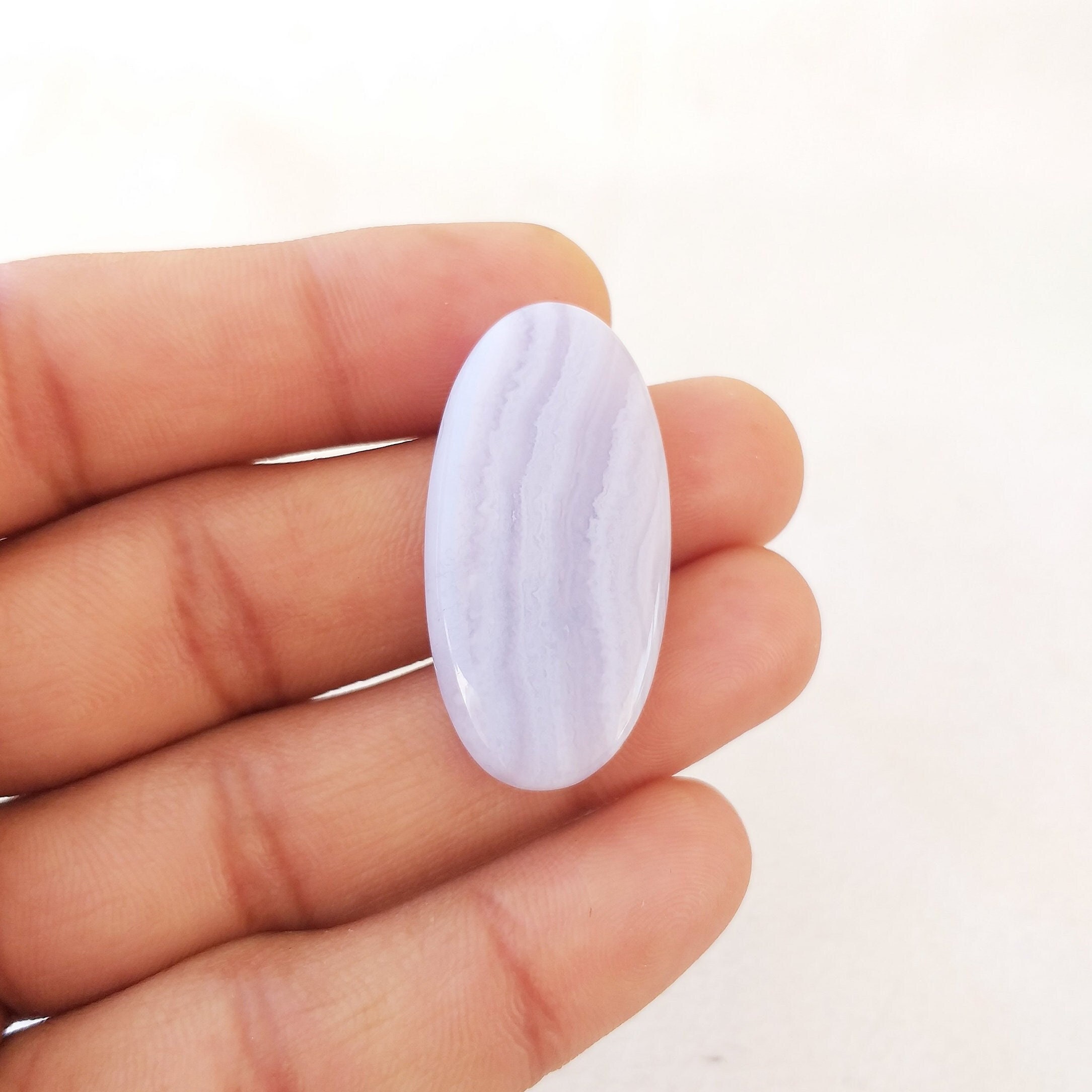 Blue Lace Agate Cabochon: Oval Gemstone, 33.5 Carat
