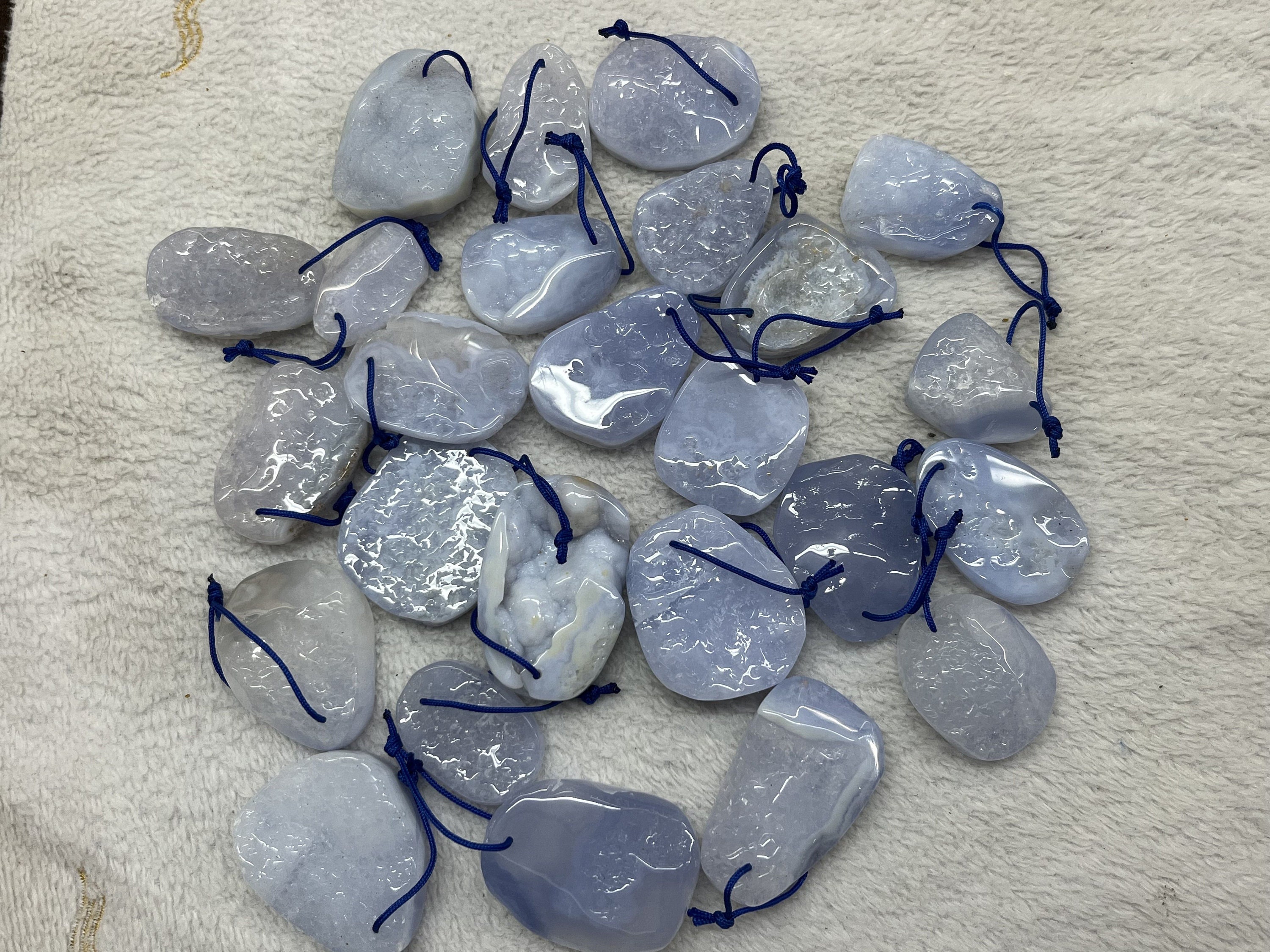 Untreated Blue Lace Agate Nuggets 20-30x30-41mm - 29-36x39-47mm Gemstone Genuine Freeshape Pendant ---1 Piece Untreated Blue Lace Agate Nuggets 20-30x30-41mm - 29-36x39-47mm Gemstone Genuine Freeshape Pendant ---1 Piece