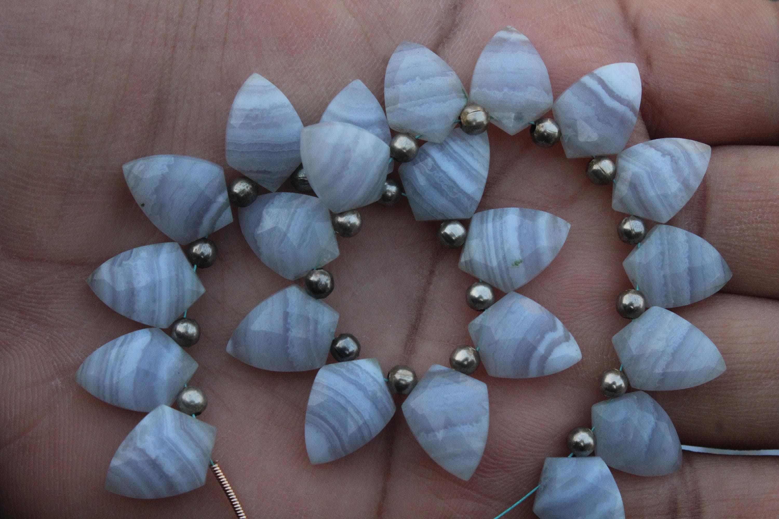 Blue Lace Agate Gemstone Faceted Briolette Beads I 10 Pieces Sparrow-shaped I Size 15--16 Mm App. I Jewelry Setting (c262)
