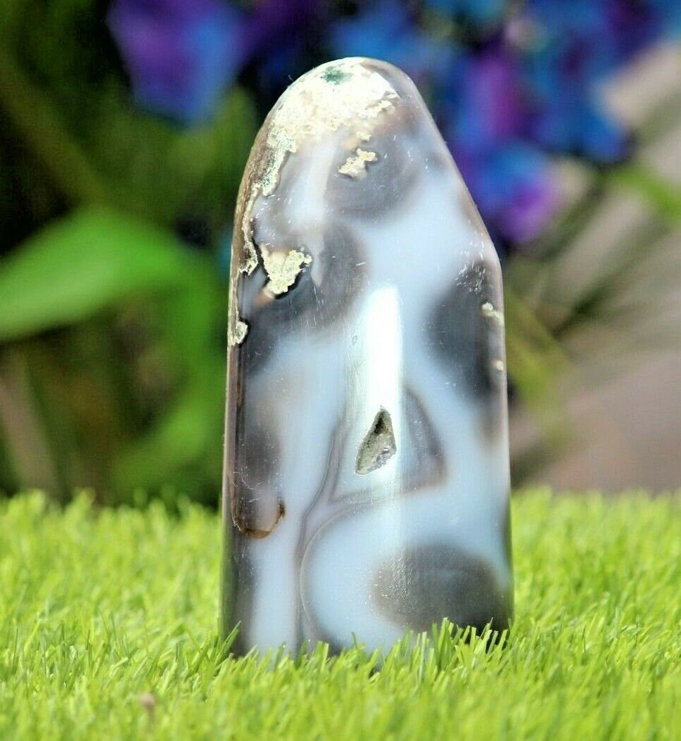 Large Blue Lace Agate Freeform: Druzy Crystal Flame Home Decorating